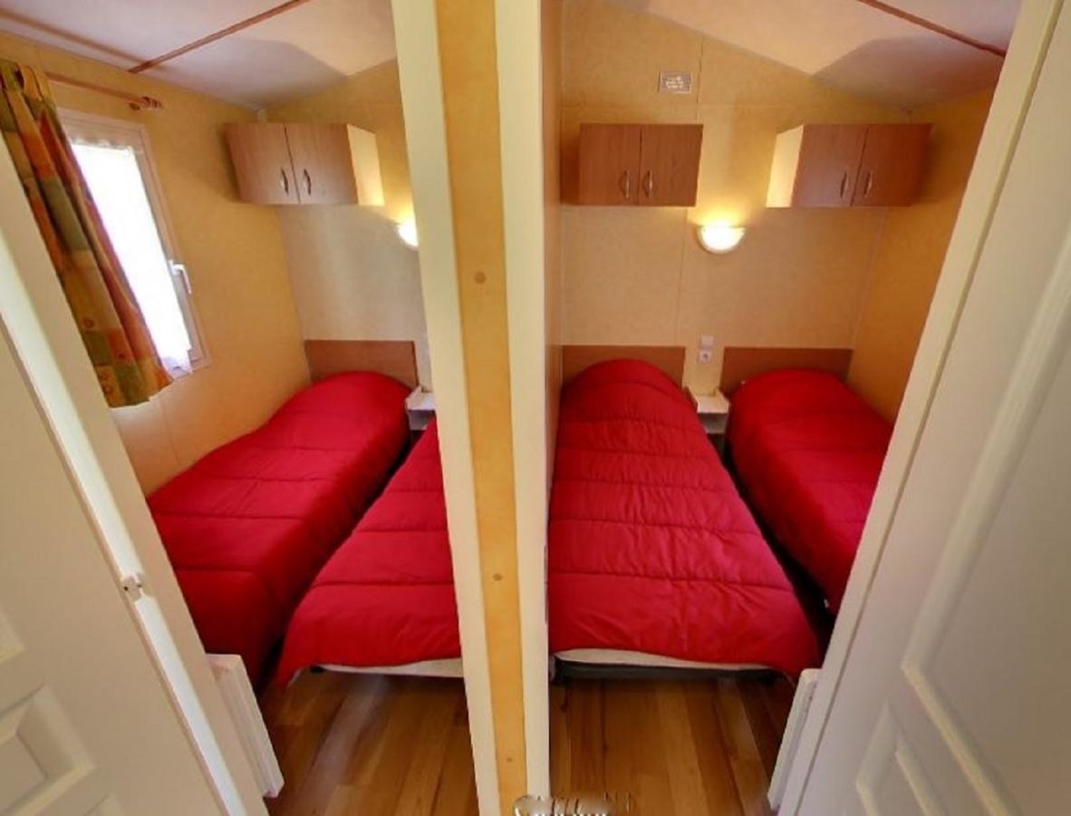 فندق سان-جورج-دي-ديدونفي  Camping Le Dauphin المظهر الخارجي الصورة
